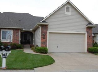 2327 N Lakeway Ct, Wichita, KS 67205