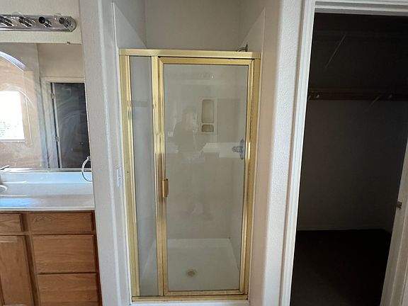 2nd image of 4517 Sydney Ln