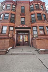 57 Avon St S APT 31, Saint Paul, MN, 55105