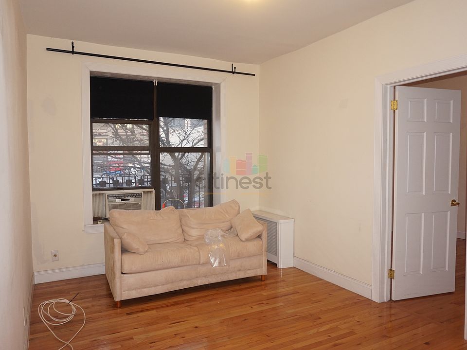 1st image of 568 Pacific St #Tw2g