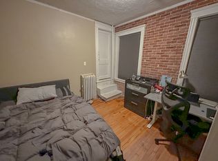 74 Egmont St #21, Brookline, MA 02446