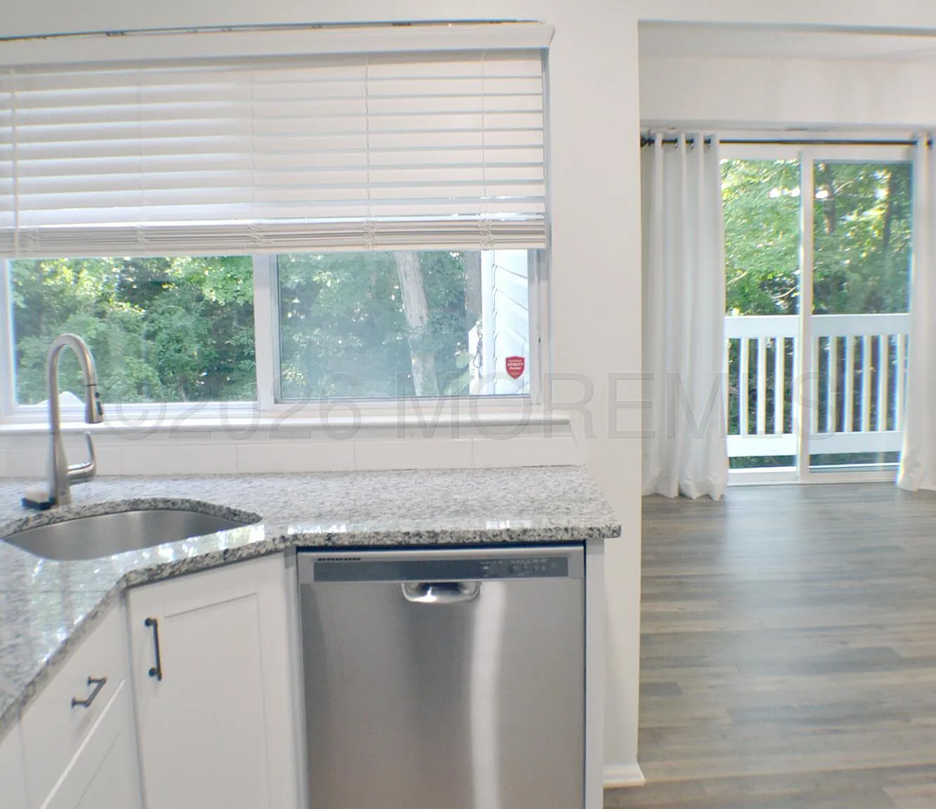 2 bed, 1.5 bath, 1409 sqft, $2,900 — Photo 4