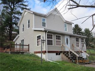 122 Yutzy Dr, Garrett, PA 15542