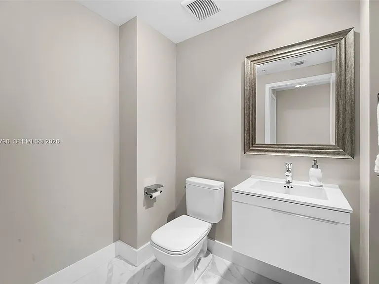 17111 Biscayne Blvd #307 — Photo 18