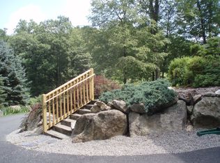 19 Boulder Ridge Xing, Sparta, NJ 07871