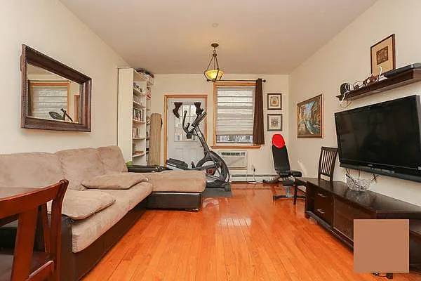 Rented by MAC Realty NY | media 4