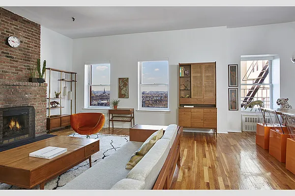 Sold by Stribling | media 25