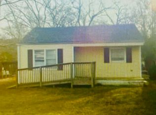 31 Mineola Ave, Rossville, GA 30741