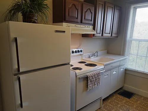 835 Price St Photo 1