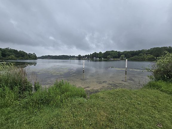 5th image of 17760 White Rd