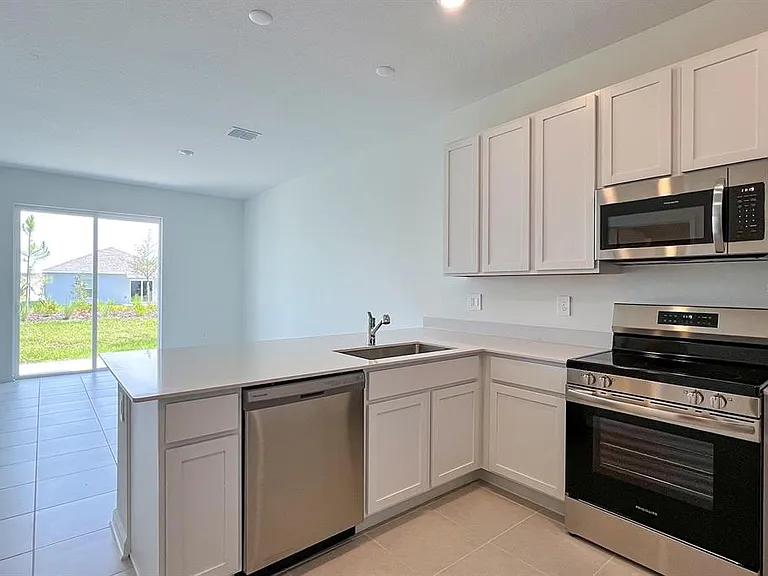 2607 Skyline Loop — Photo 10