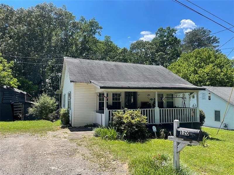 2nd image of 120 Reed St