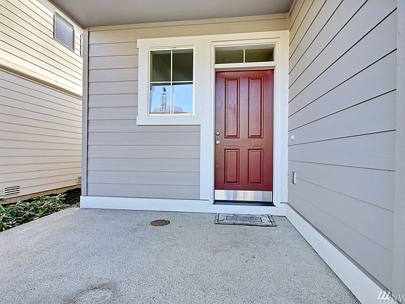 2nd image of 1123 27th St NW