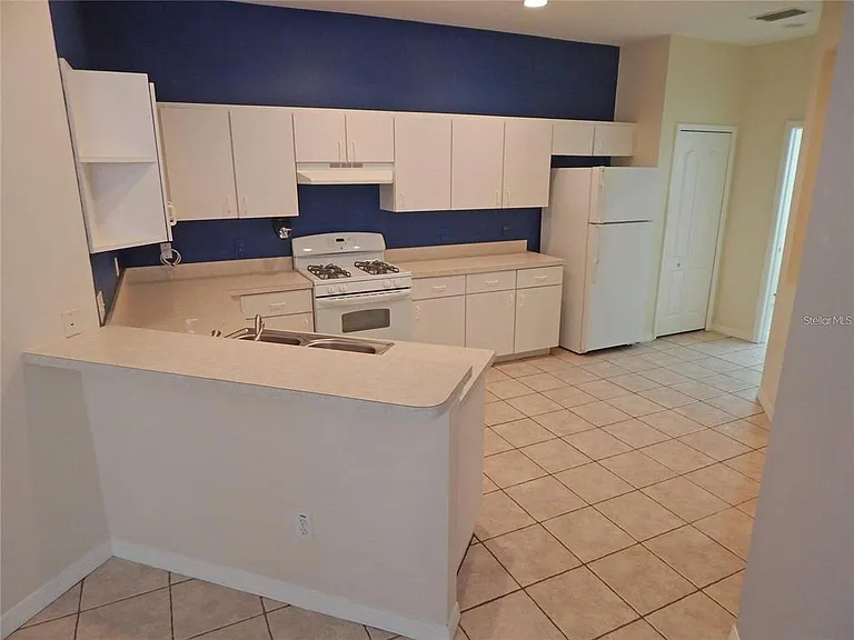 5925 Sandhill Ridge Dr — Photo 23