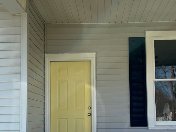 618 S Market St, Scottsboro, AL 35768