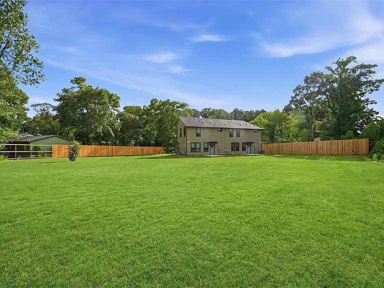 12204 Hairston Cir #A — Photo 21