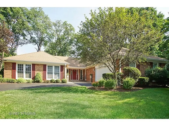 4100 Oaksbury Ln photo 1