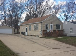 1130 Amherst Ave, Waterloo, IA 50702