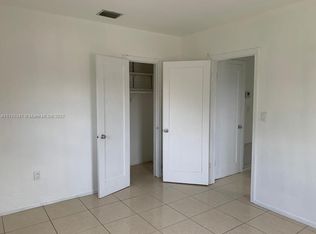 3315 SW 24th St #0, Miami, FL 33145