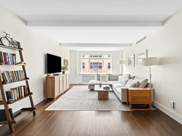 170 East 77th Street image 1 of 8