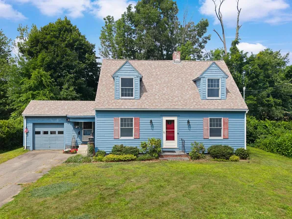 6 Hartswood Road, Dover, NH 03820