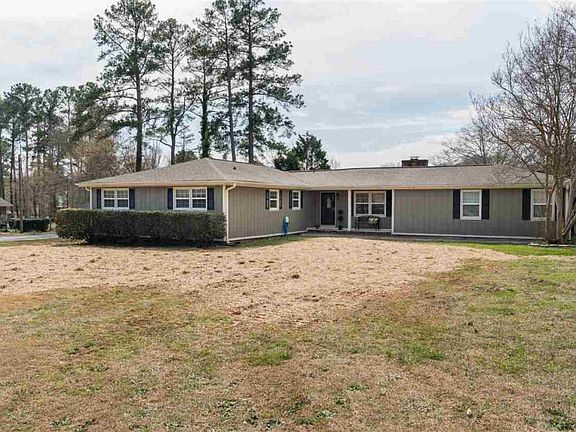 2nd image of 106 Whispering Pines Dr