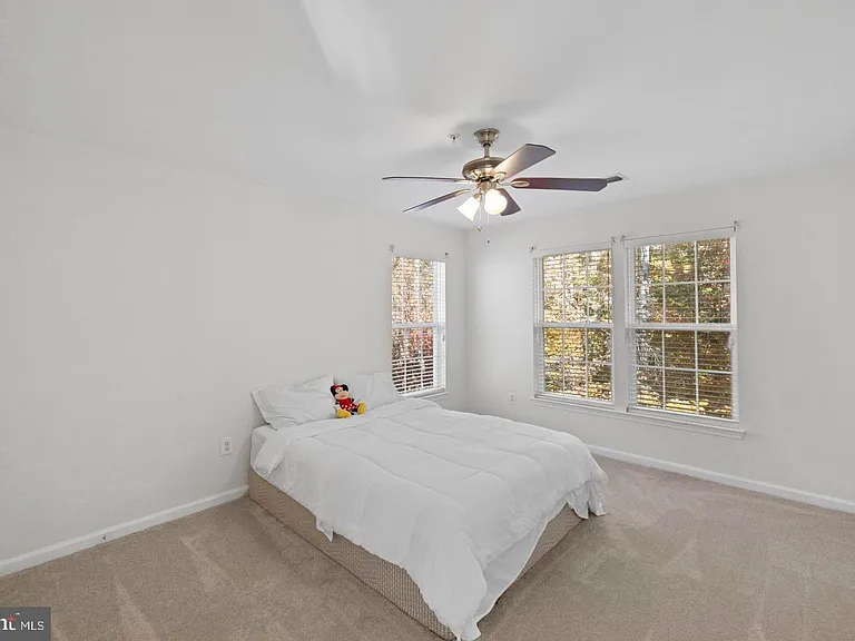 8008 Dorado Ter — Photo 37