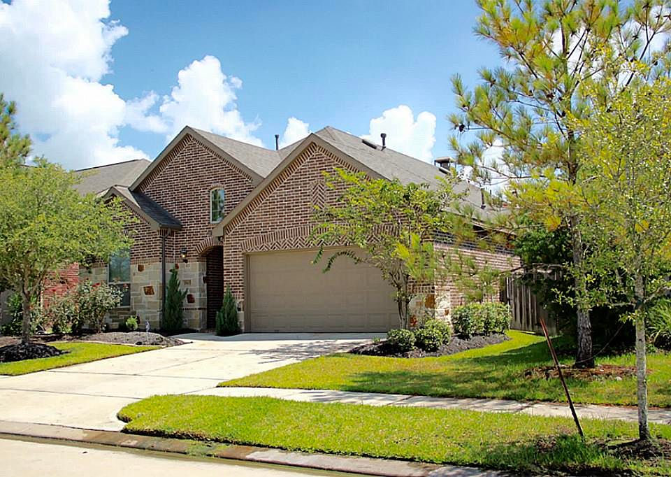 1st image of 19415 Alton Springs Dr
