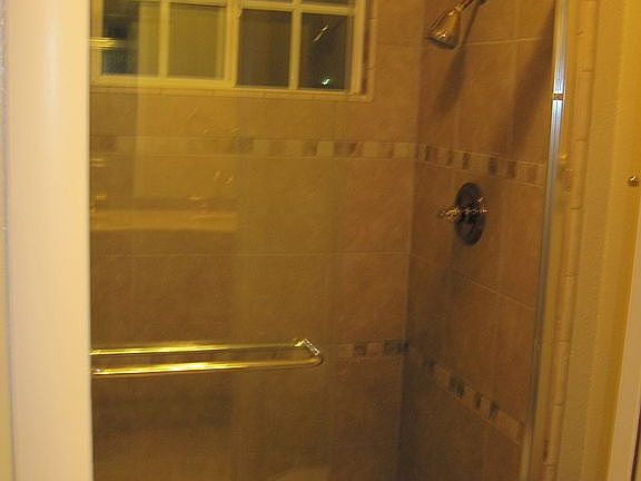 4th image of 6440 Carmelwood Dr