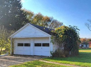 524 Burgley Ave, Lower Burrell, PA 15068