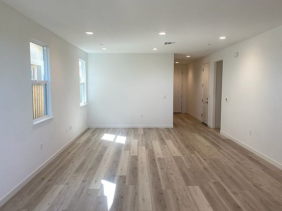 Homesite 440 Gathering Room