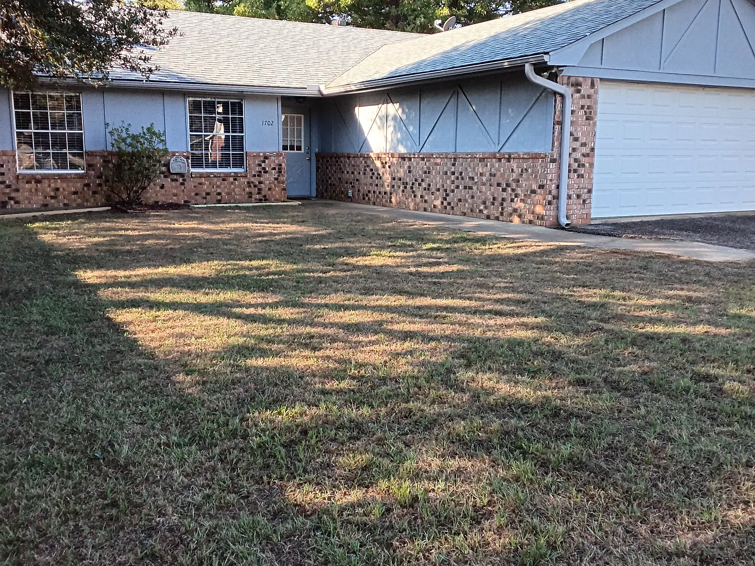 3 bed, 1700 sqft, $1,750 — Photo 1
