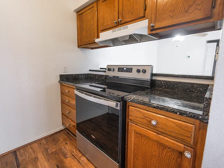 3707 Bryce Ave — Photo 8