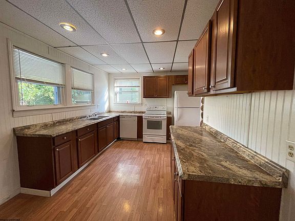 5th image of 817 Coleman Ave