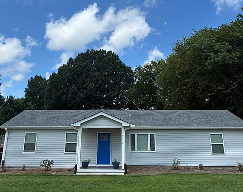 152 Talley St Photo 1