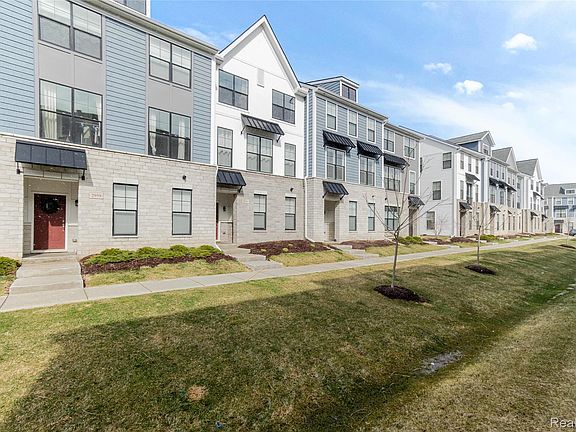 2nd image of 2963 Aughton Rd