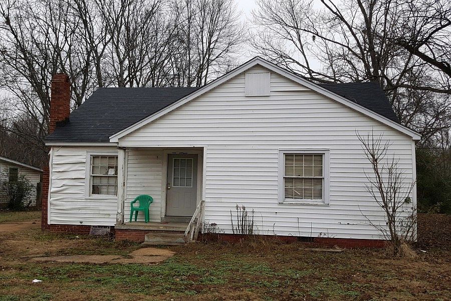 1st image of 307 W Cooper St