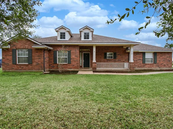 5706 Van Steinberg Rd, East Bernard, TX 77435