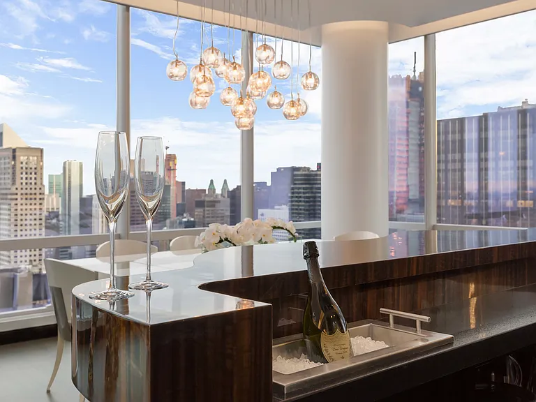 157 W 57th St #53B — Photo 8