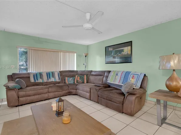 1200 Tallwood Ave APT 202, Hollywood, FL 33021