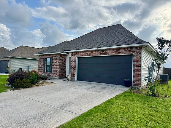 3rd image of 1837 Bass Run Ln