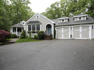 15 Laurel Cir, Needham, MA 02492