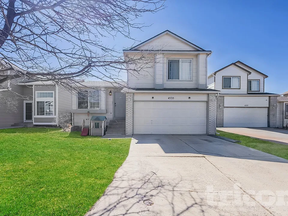 4535 W Jet Wing Cir
