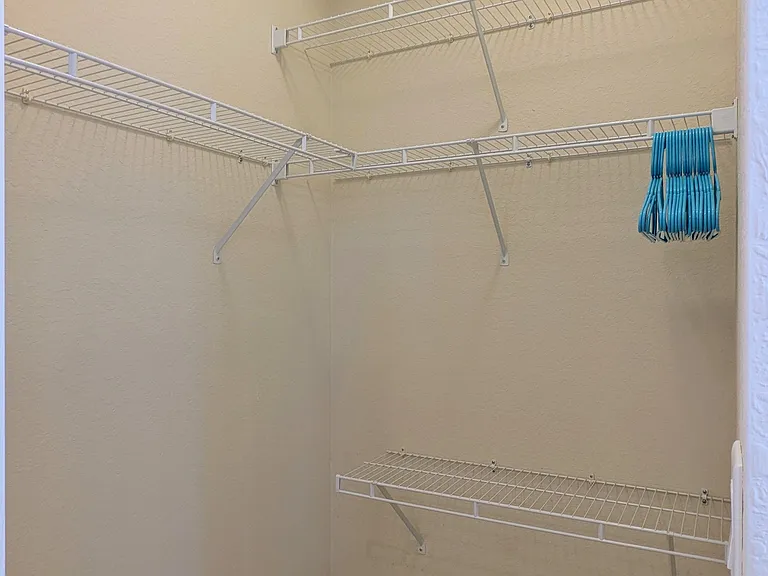 1129 Van Loon Commons Cir #304 — Photo 39