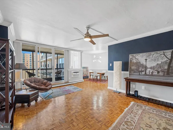 1301 N Harrison St APT 1201, Wilmington, DE 19806