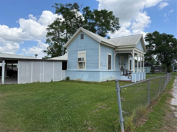 3rd image of 200 W Olive St