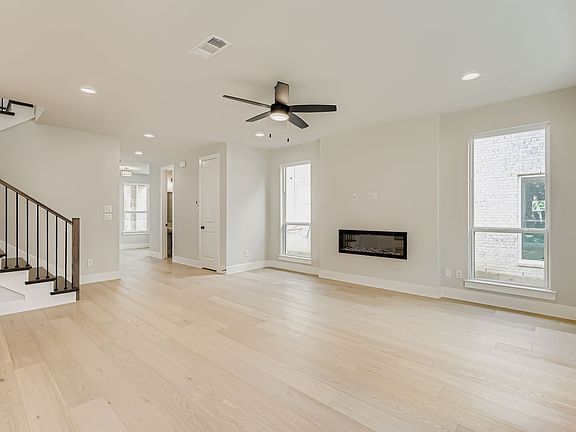 3520 Chivalry Lane - Living Room
