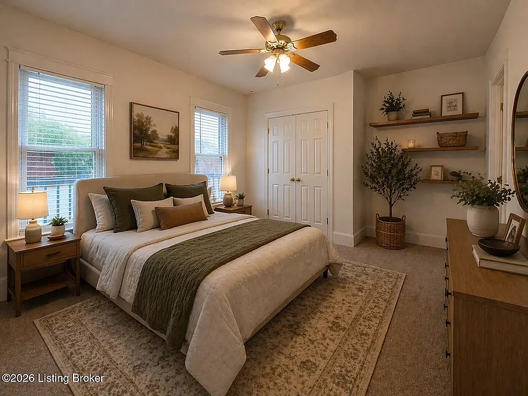 228 E Burnett Ave — Photo 6