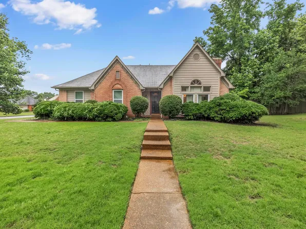 8444 Kings Trail Dr, Cordova, TN 38016
