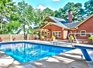 6813 Sunset Lake Rd, Fuquay Varina, NC 27526